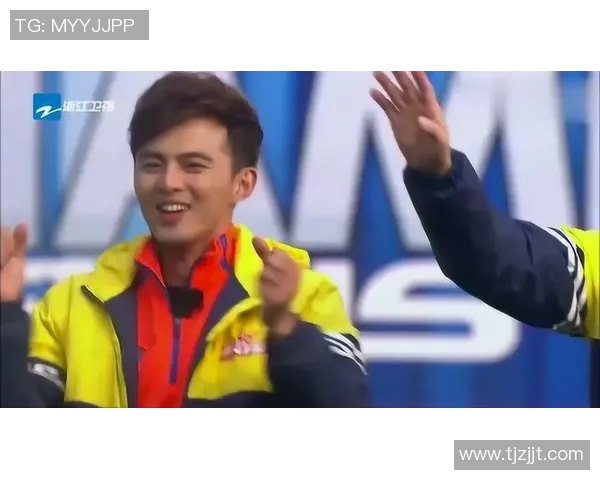 花痴少女追逐足球明星的每一个动态与心跳瞬间